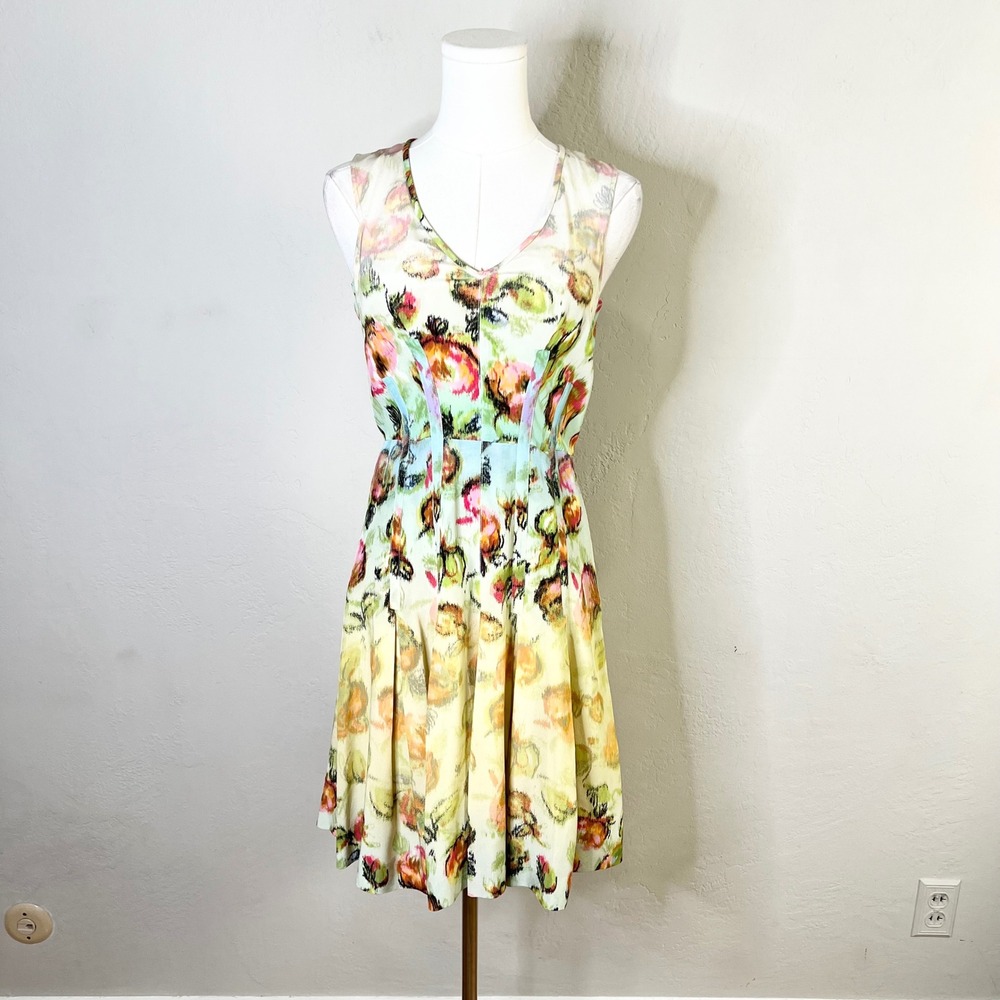 Derek Lam Dress Floral 100% Silk Fit Flare Size 2 Colorful Ombre V-Neck Pleats